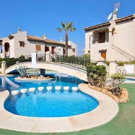 Cozy House Near La Mata Beach Torrevieja Exterior photo